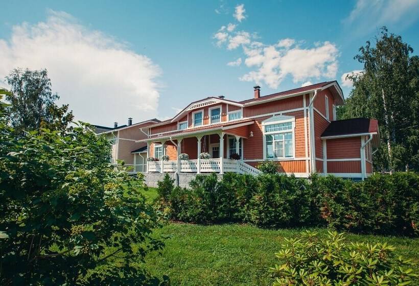 リゾートホテル Ladozhskaya Usadba