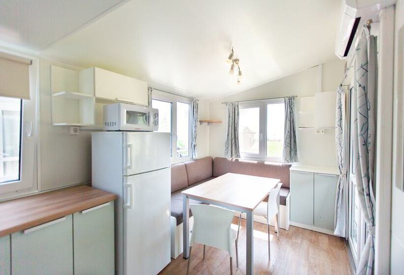 Курорт Pelso Camping