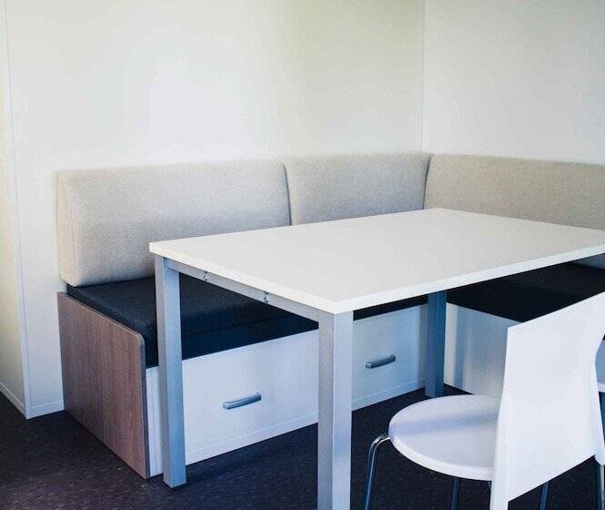 リゾートホテル Pelso Camping