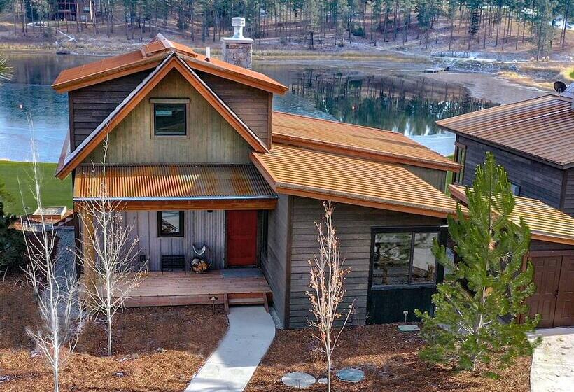 منتجع Wilderness Club