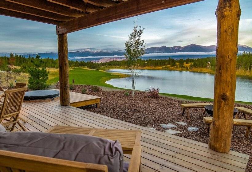 منتجع Wilderness Club