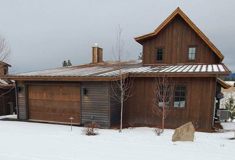 منتجع Wilderness Club