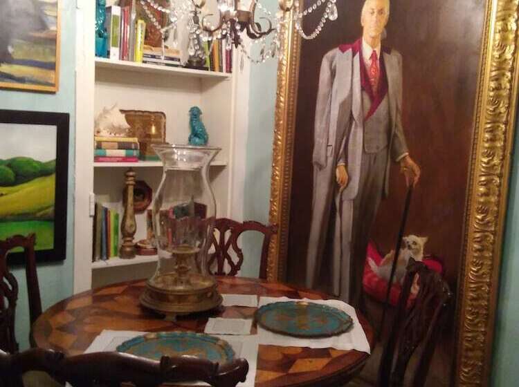 The Pillars In Natchez B&b