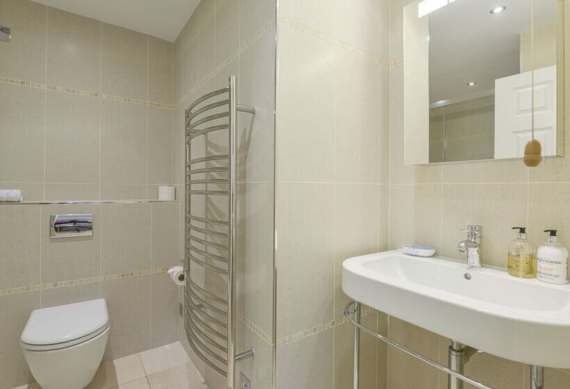 12 Burgh Island Causeway