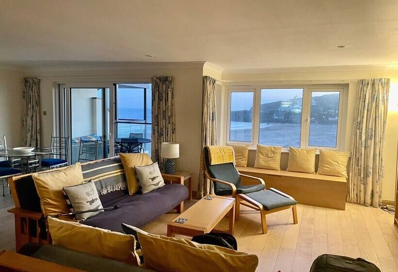 12 Burgh Island Causeway