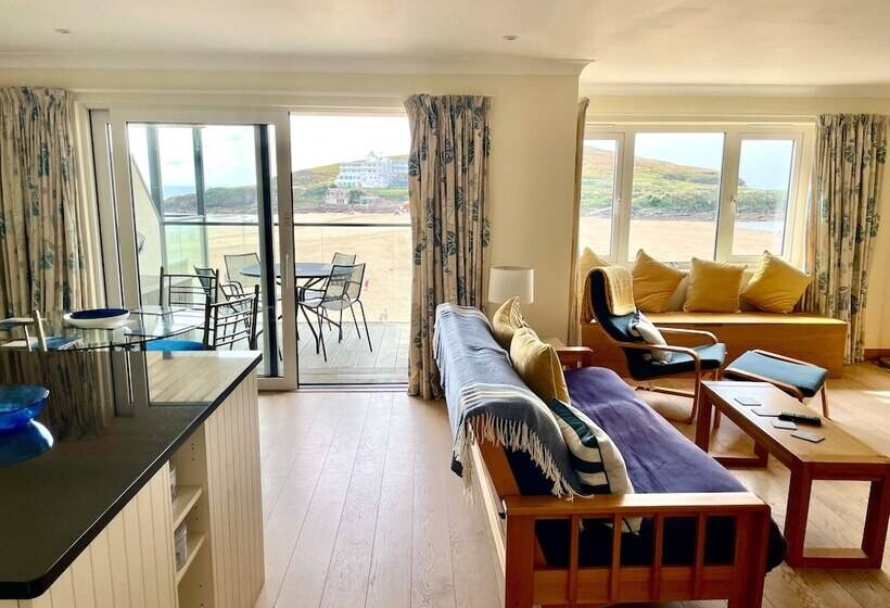 12 Burgh Island Causeway