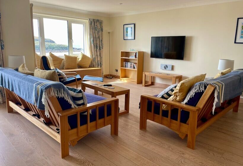 12 Burgh Island Causeway