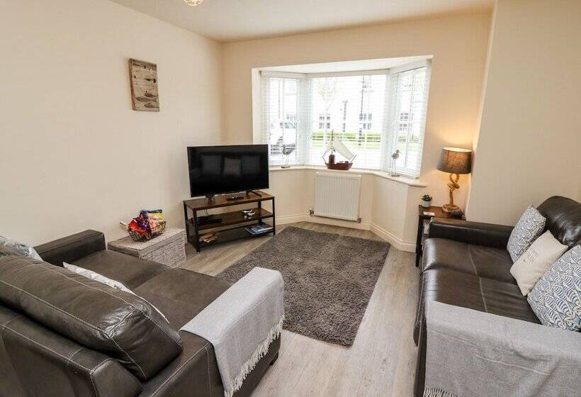 Bay Cottage