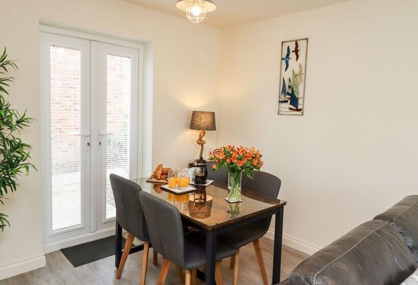 Bay Cottage