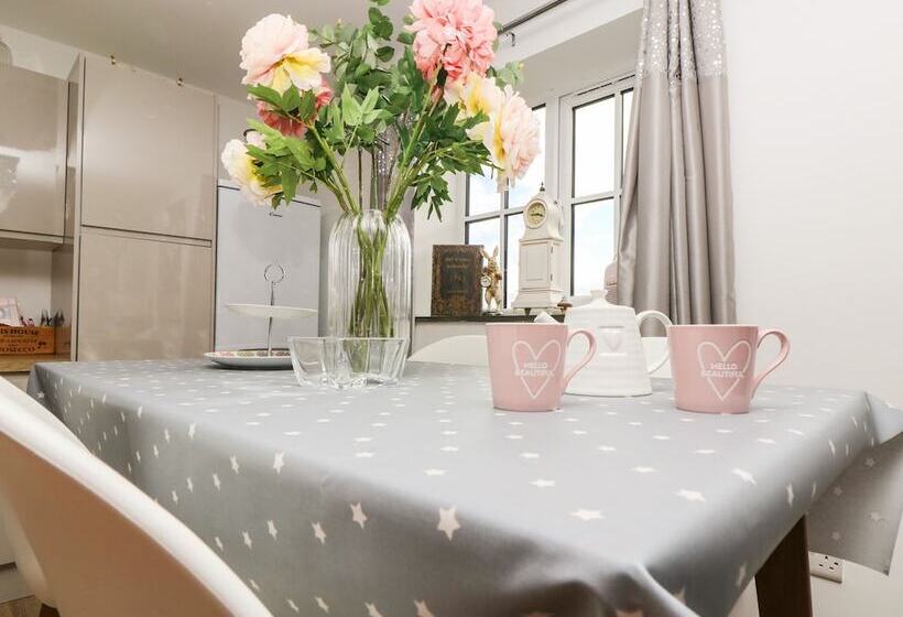 Be Our Guest Cottage