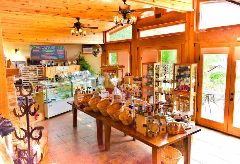 ベッドアンドブレックファースト Arrowhead Country Cabins