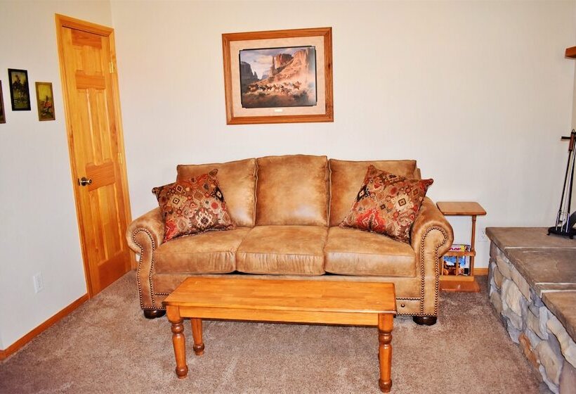 ベッドアンドブレックファースト Arrowhead Country Cabins