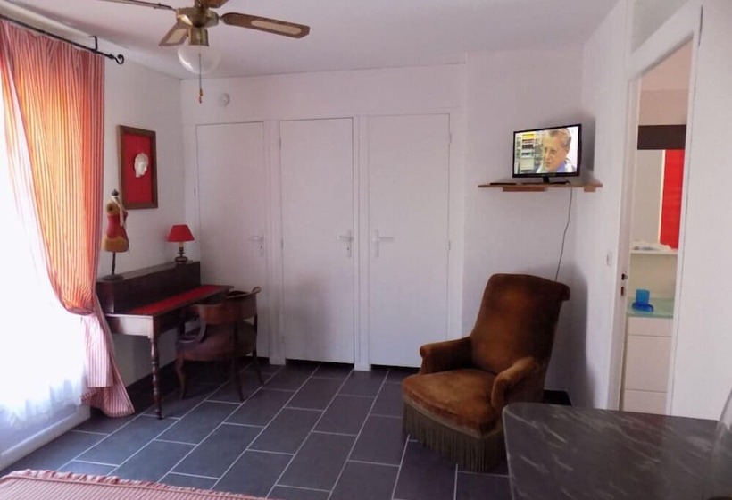 민박 Chambres D Hôtes Roc Mar I Sol