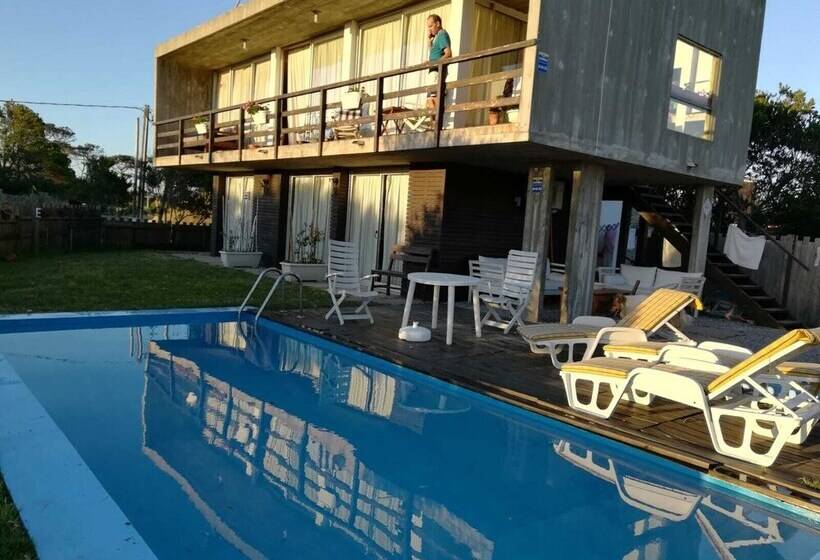 مبيت وإفطار Suroeste Playa