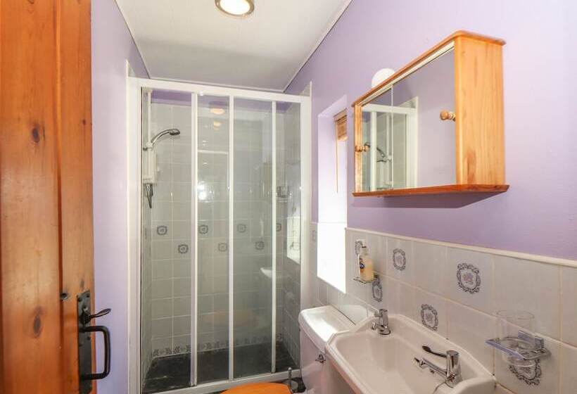 Bowling Green Cottage