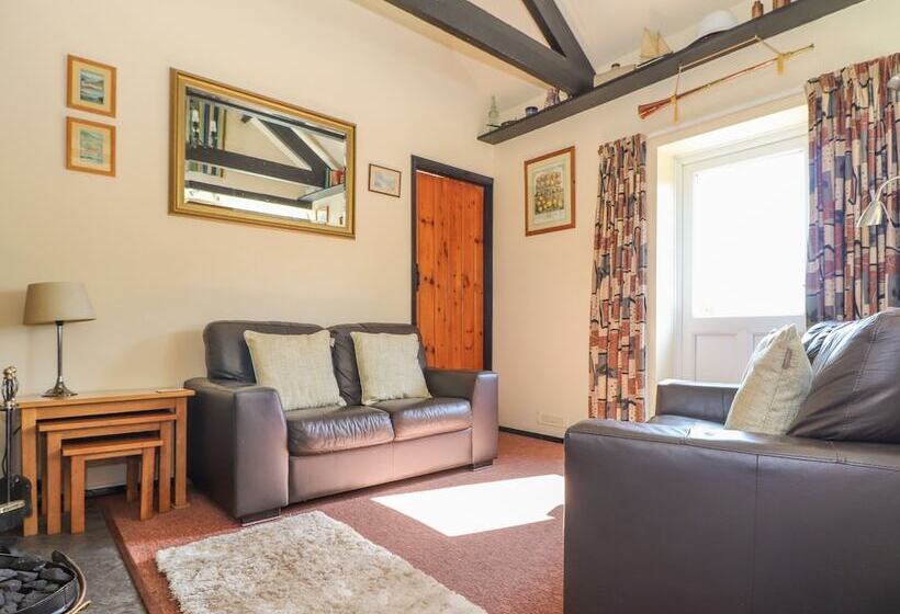 Bowling Green Cottage