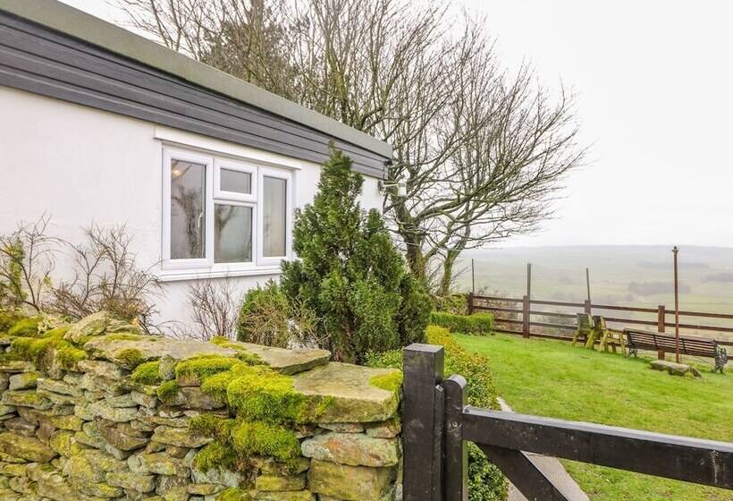 Bretton Mount Studio Flat