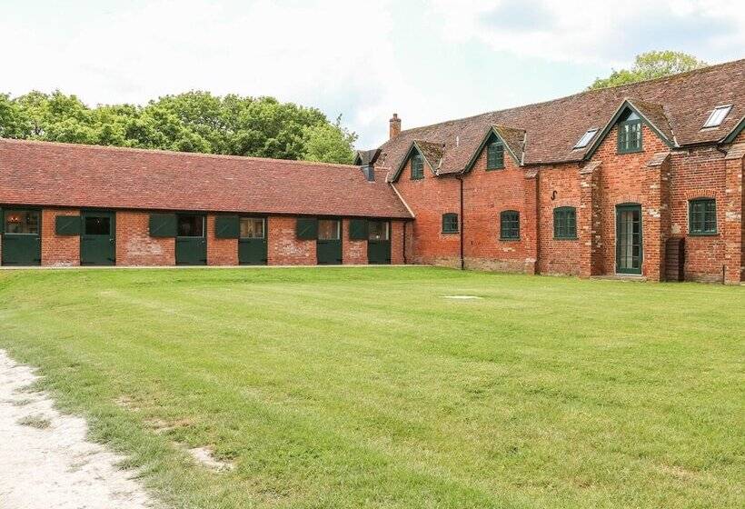 Buckholt Stables