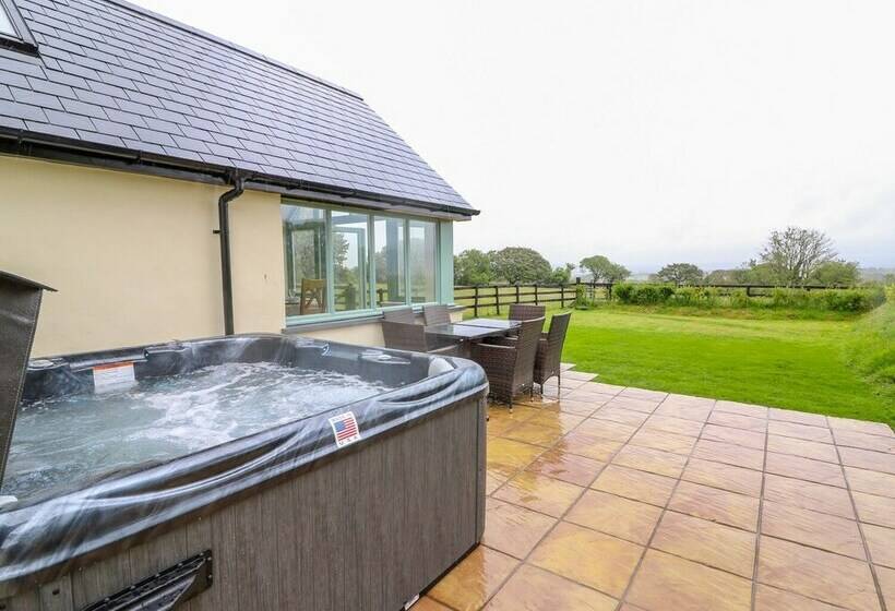 Bwthyn Eisteddfa Fach