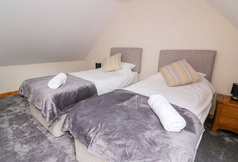 Bwthyn Eisteddfa Fach