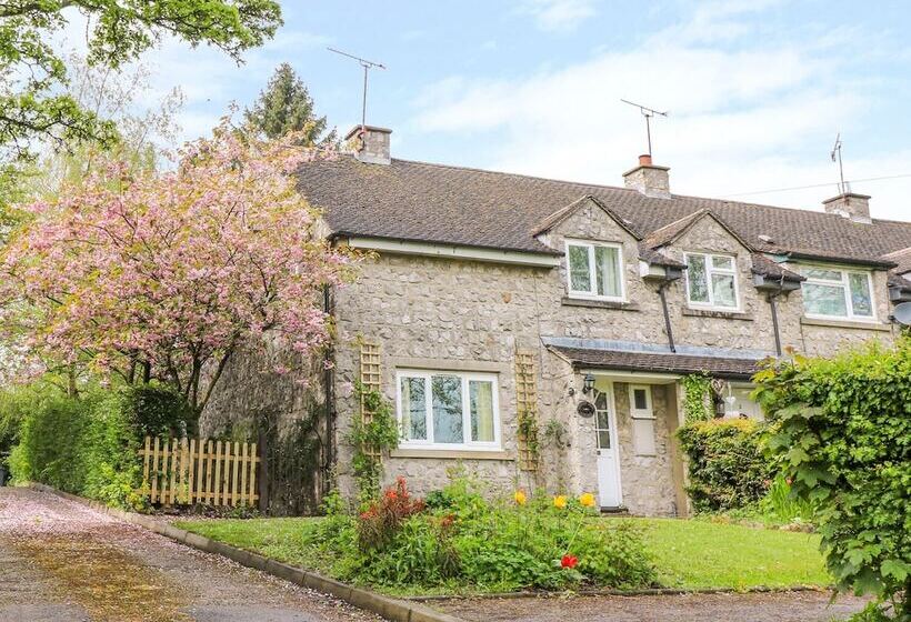 Cherry Tree Cottage