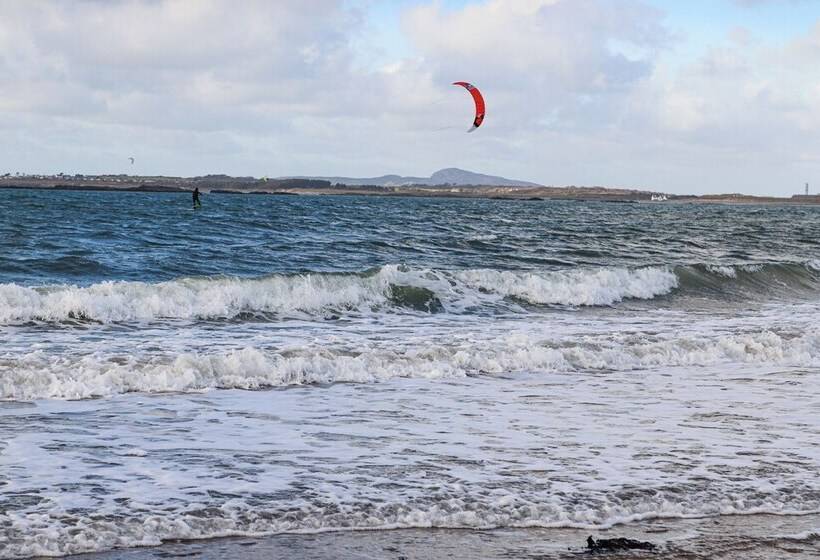 Crows Nest   Rhosneigr