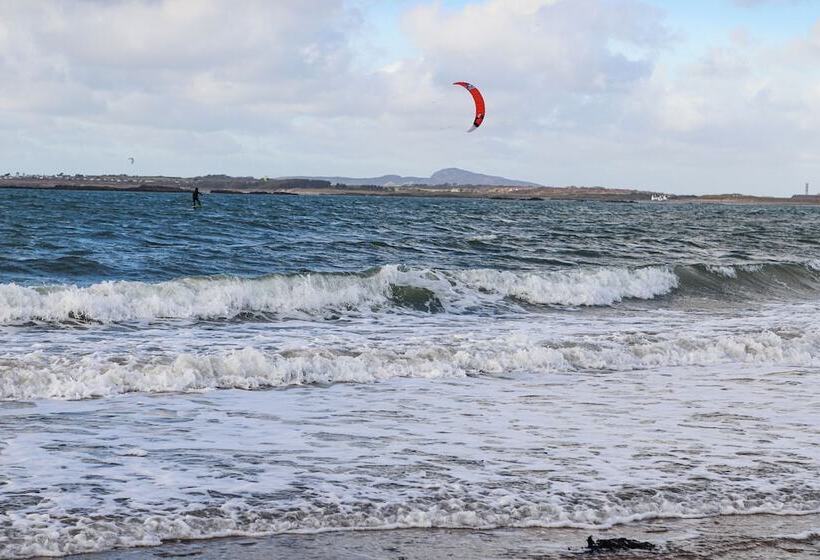 Crows Nest   Rhosneigr