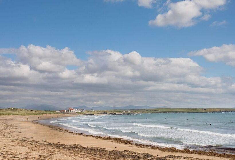 Crows Nest   Rhosneigr