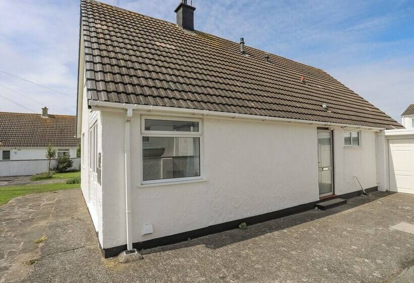 Crows Nest   Rhosneigr