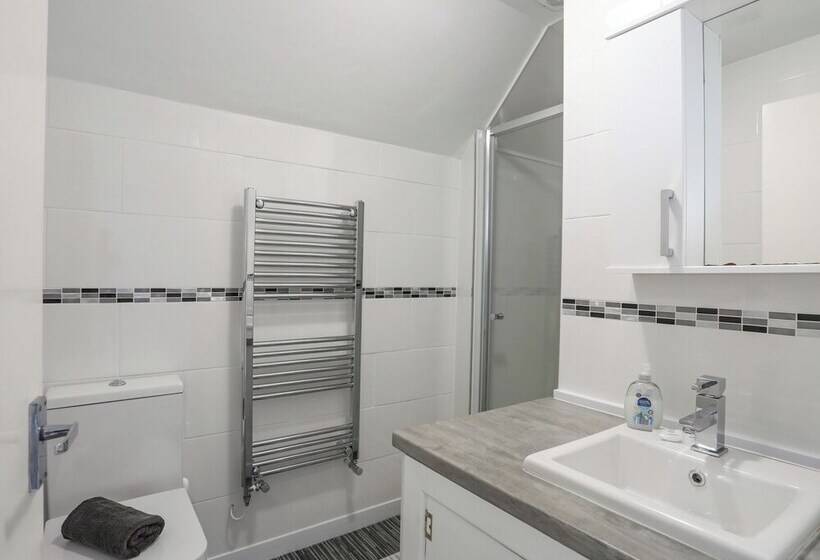 Crows Nest   Rhosneigr