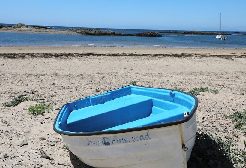 Crows Nest   Rhosneigr