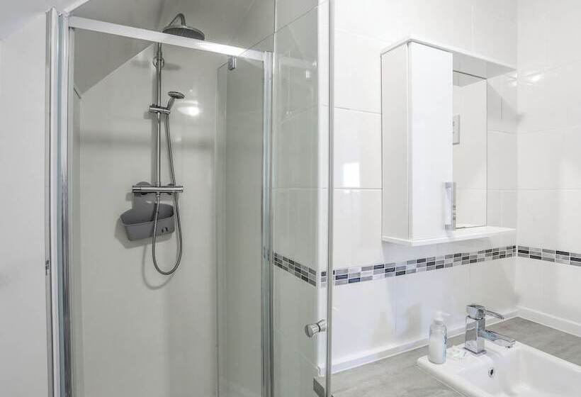 Crows Nest   Rhosneigr