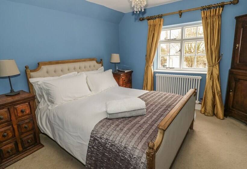 Fountain View Cottage