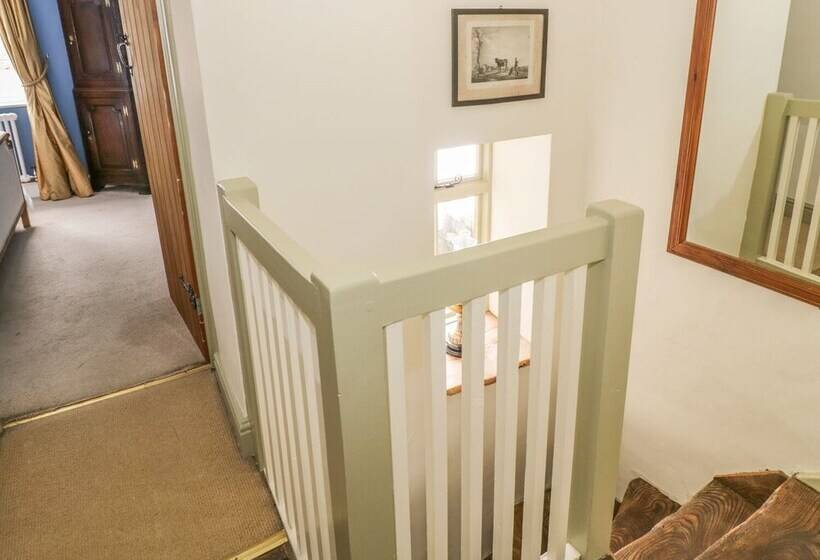 Fountain View Cottage