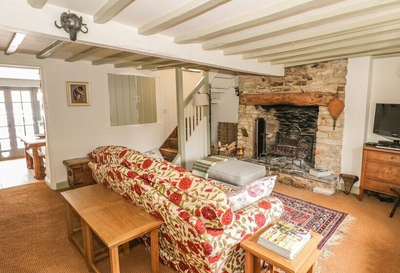 Fountain View Cottage