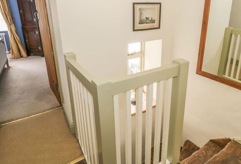 Fountain View Cottage