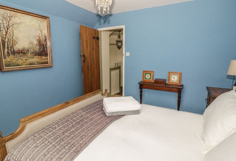 Fountain View Cottage