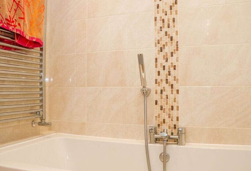 Harbour View, Mudeford