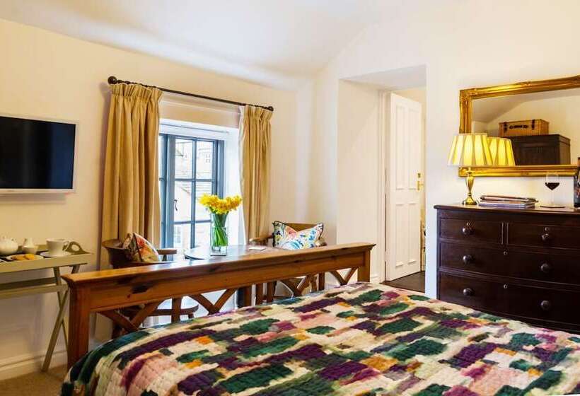 פונדק The Bull At Foolow