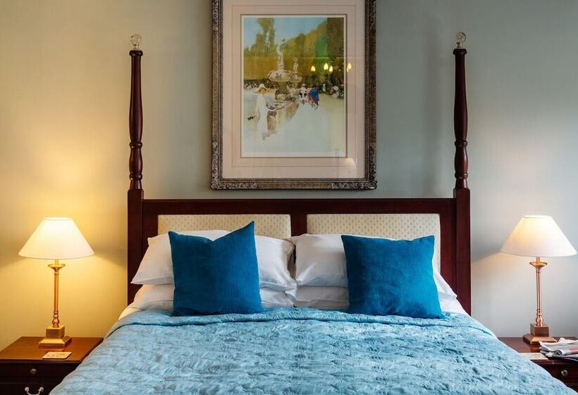 פונדק The Bull At Foolow