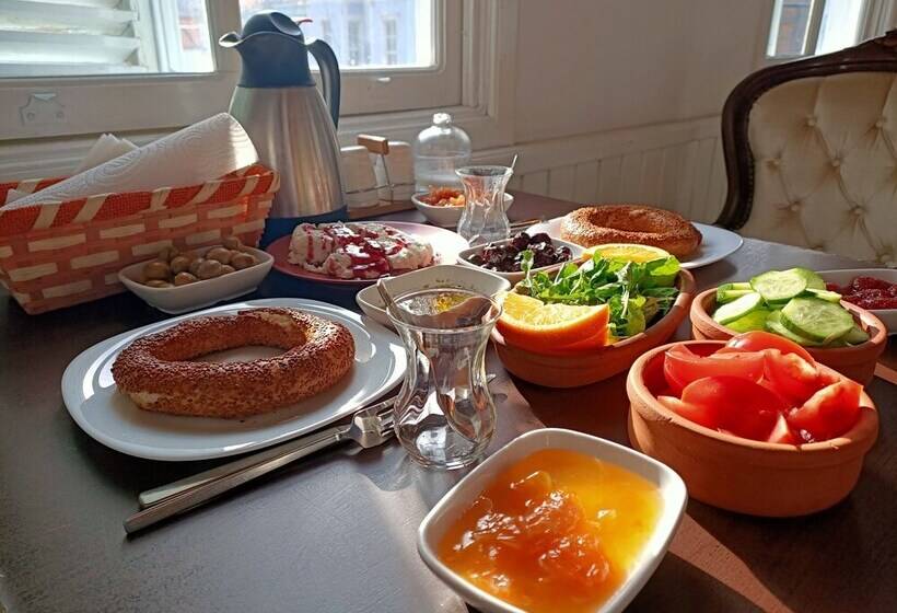 בית מלון כפרי Atilla Bey Konagi