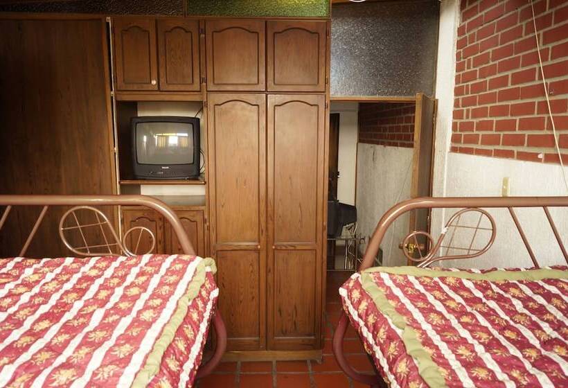 Отель Del Parque