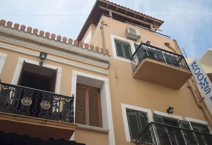 בית מלון כפרי To Diporto