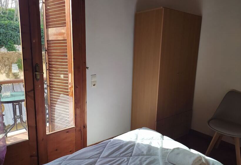 בית מלון כפרי To Diporto