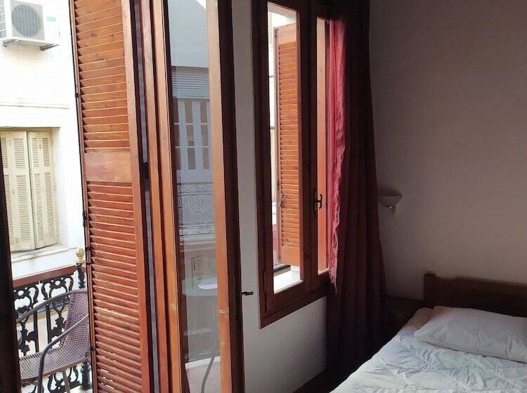 בית מלון כפרי To Diporto