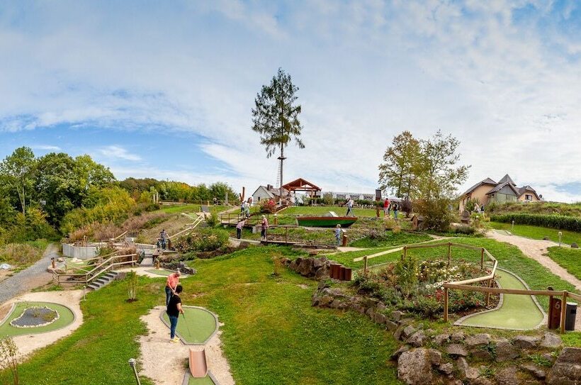 酒店 Eifeladventures