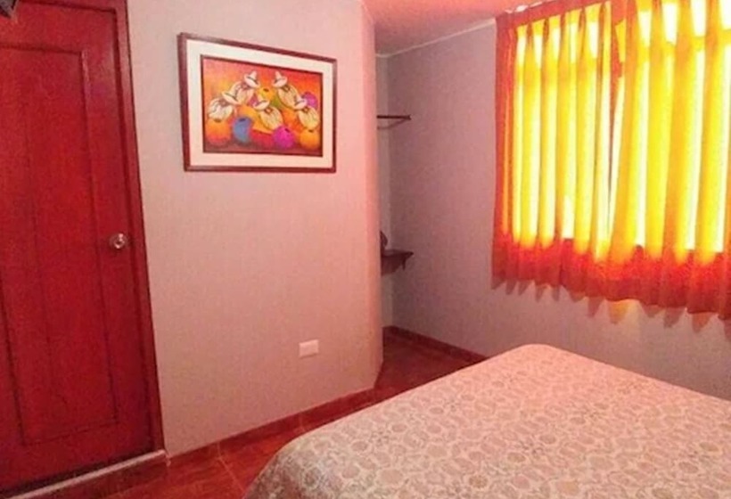 هتل Villa Huacachina