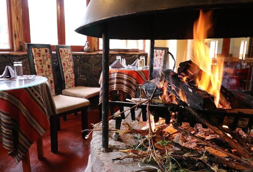 هتل Hostería Caballeriza Tradición Colca