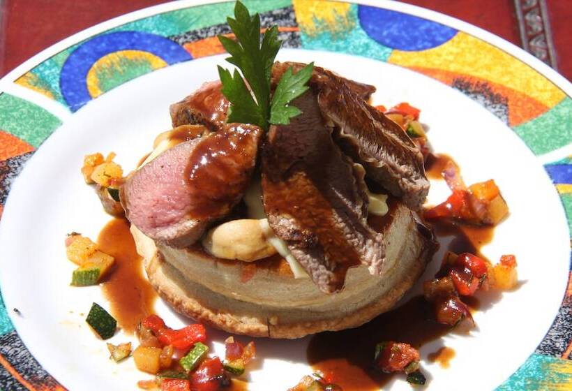 هتل Hostería Caballeriza Tradición Colca