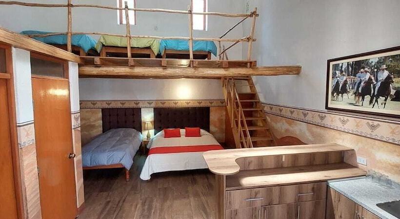 هتل Hostería Caballeriza Tradición Colca